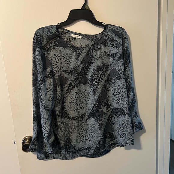 Maurices Black and White Boxy Blouse - Picture 2 of 7